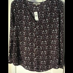 New w/tags Loft floral blouse, L